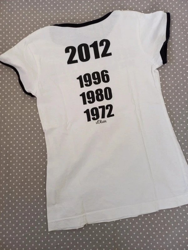 TOP ZUSTAND! Fußball Shirt Gr 128/134/140 S. Oliver, Sportshirt, Mädchen, weiss, Fan,