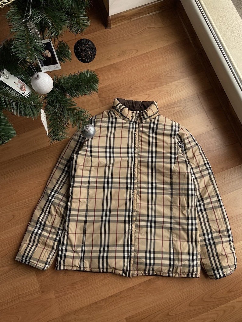 Burberry woman brown Jacket.