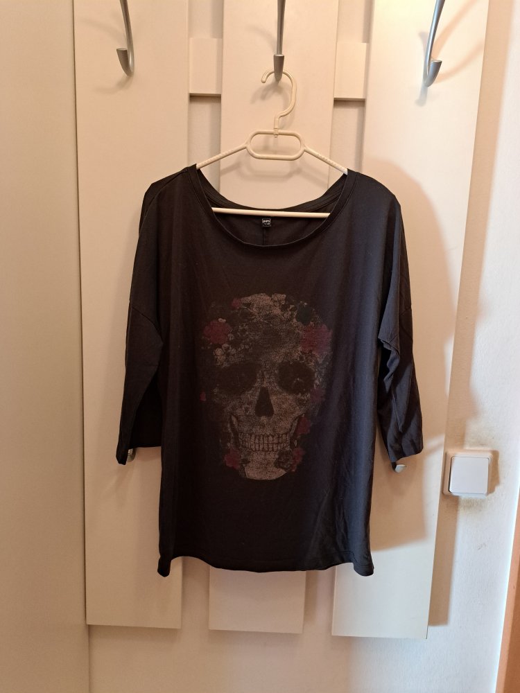  Pimkie Shirt Gr. S Totenkopf Skull