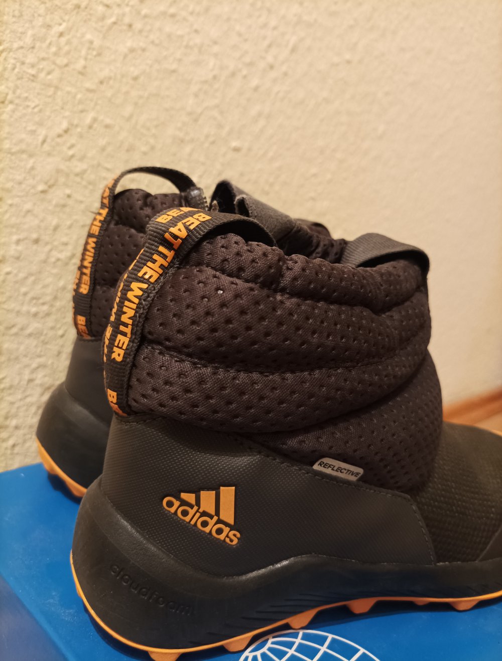 Outdoor Schuh _ Adidas