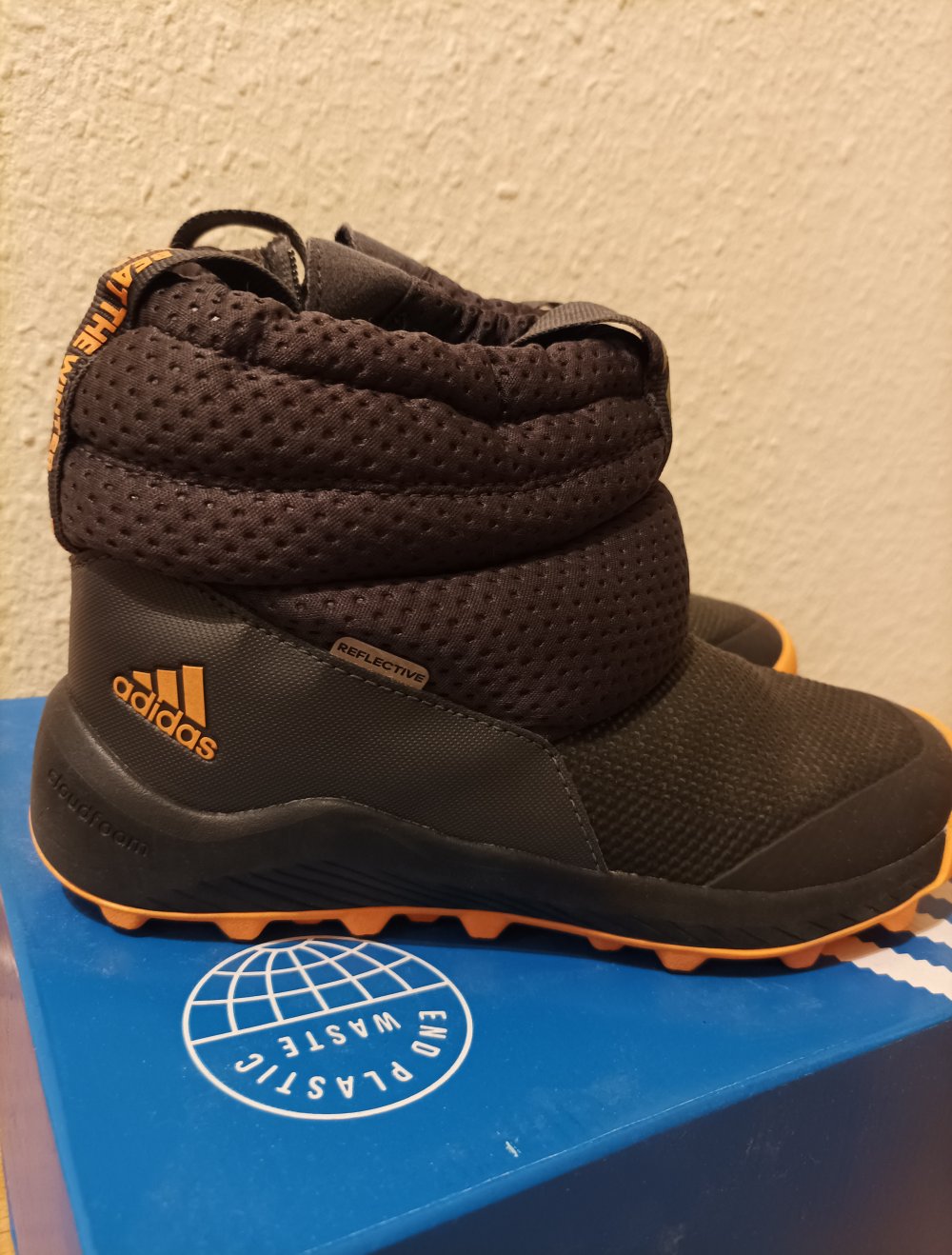 Outdoor Schuh _ Adidas