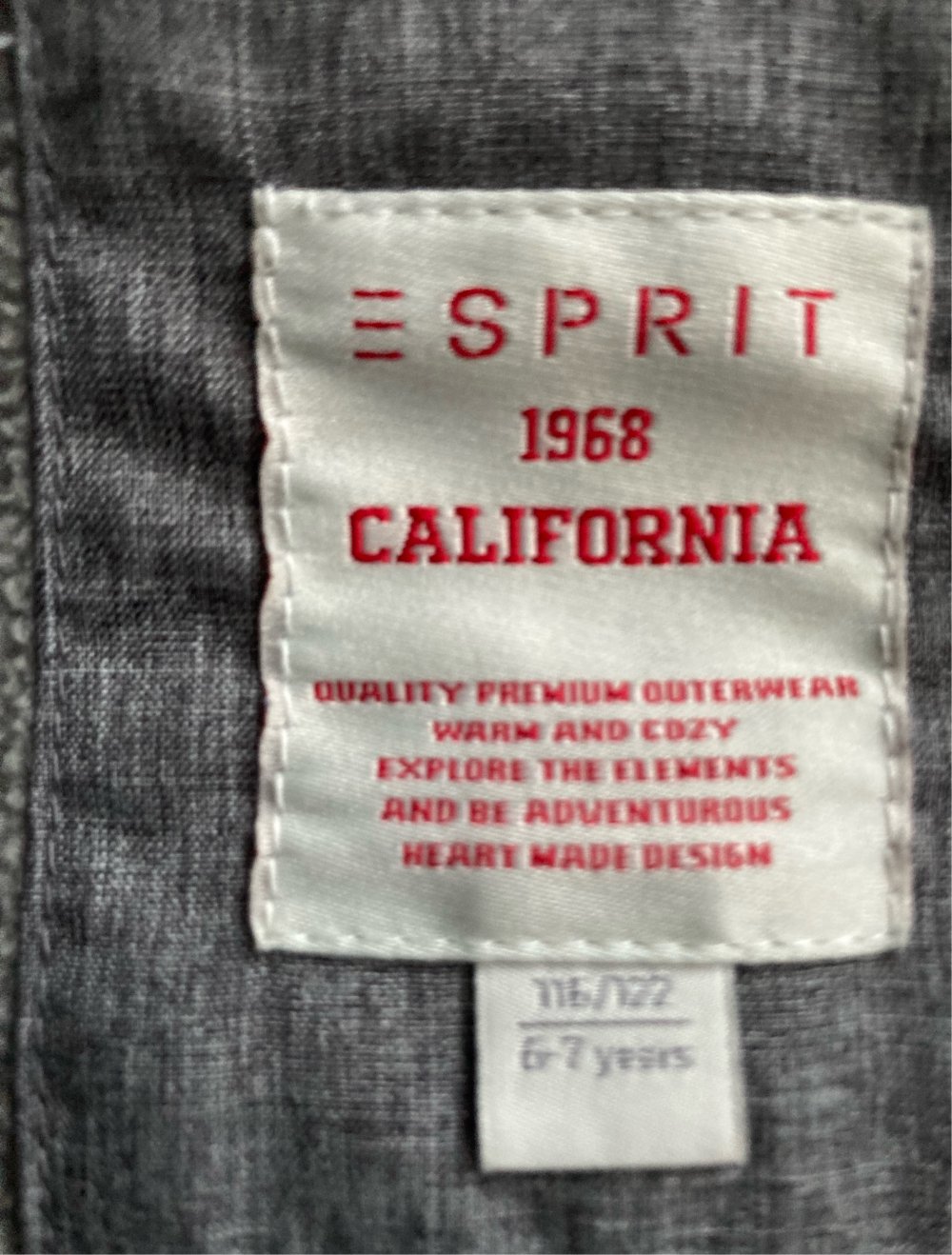 Esprit Jacke Gr 116/122 Winterjacke