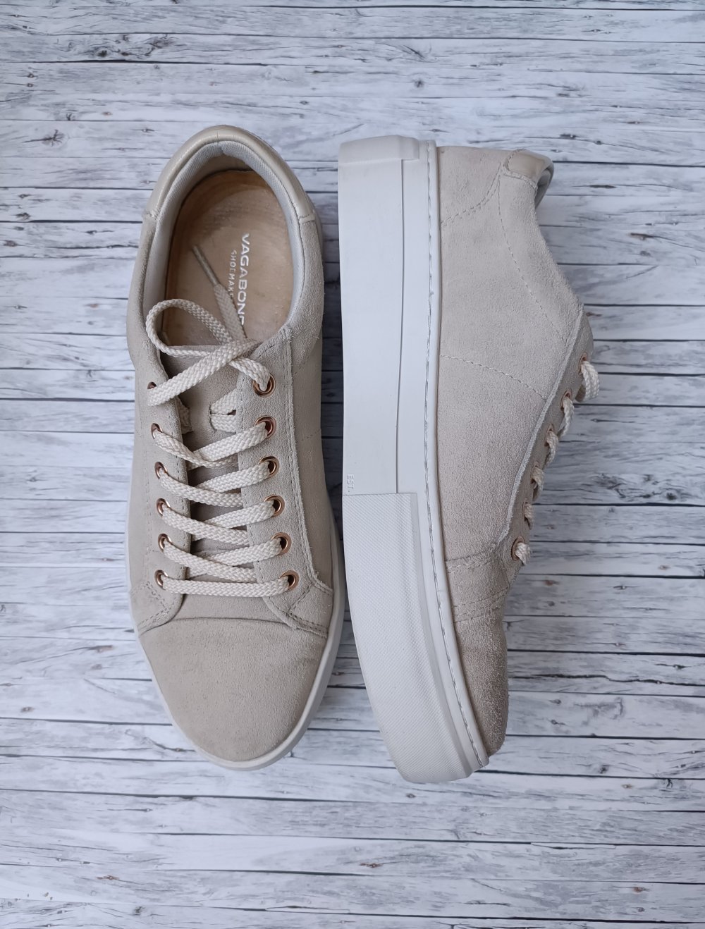 Vagabond Plateau Sneaker 38 creme beige Schnürschuhe gold Wildleder