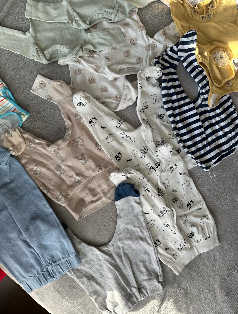 Babykleidung junge und mädchen 50 - 68