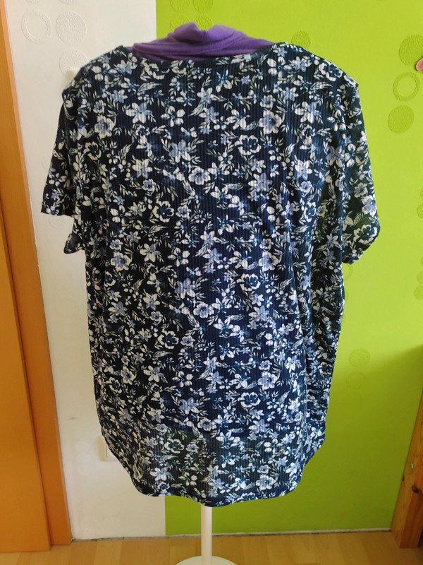 Bluse /Shirt Gr.48