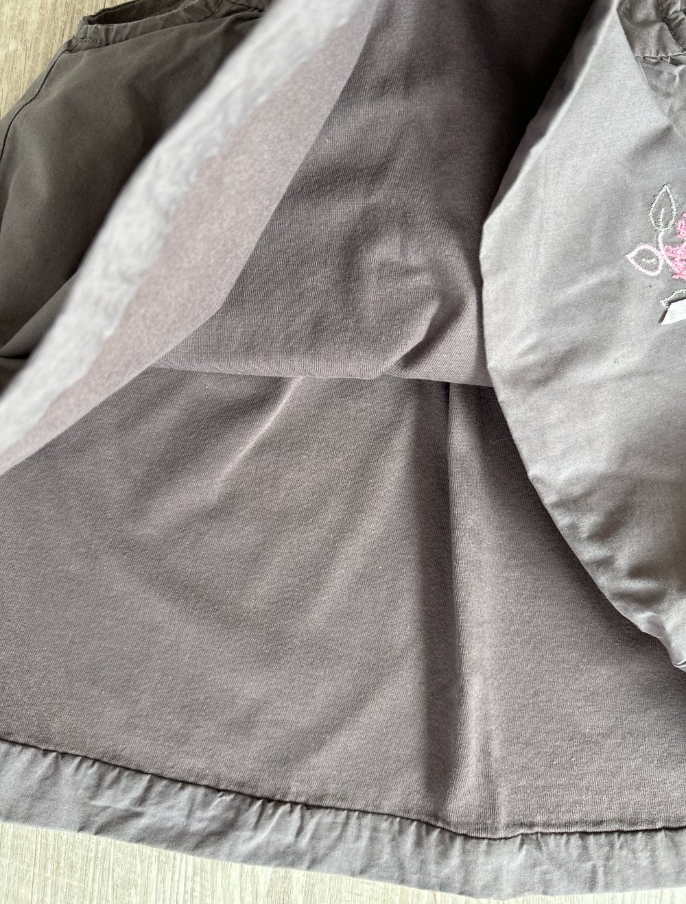 ein sehr schickes Sommerkleid für Mädchen  für besondere Anlässe