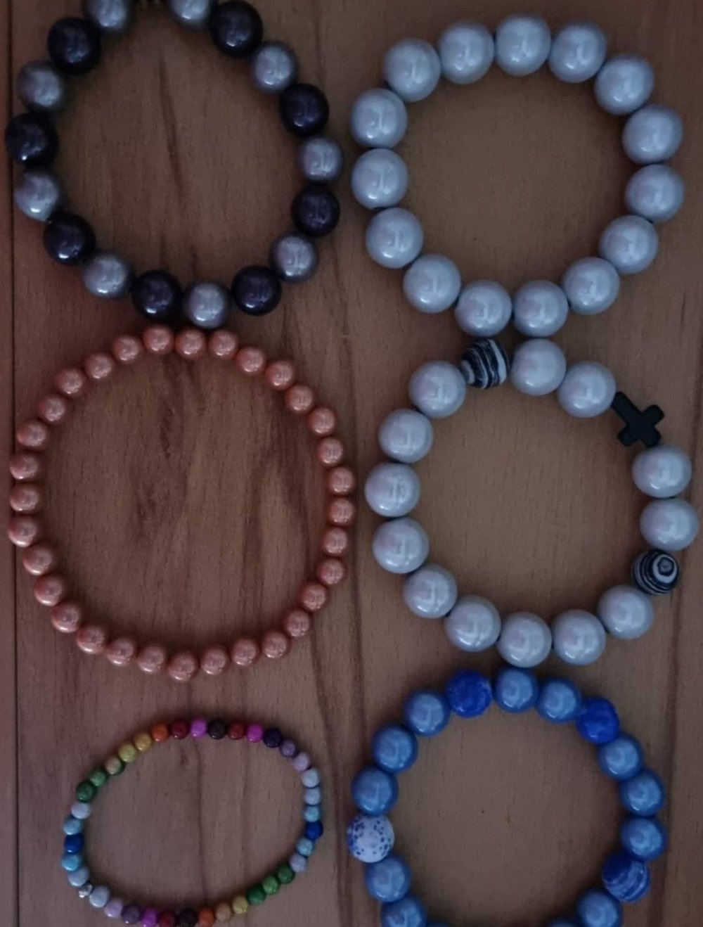 Magische Leuchtarmbänder