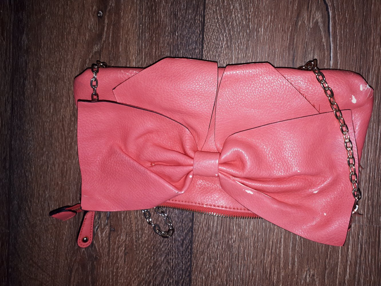 Ich verkaufe eine sehr schöne Tragetasche!