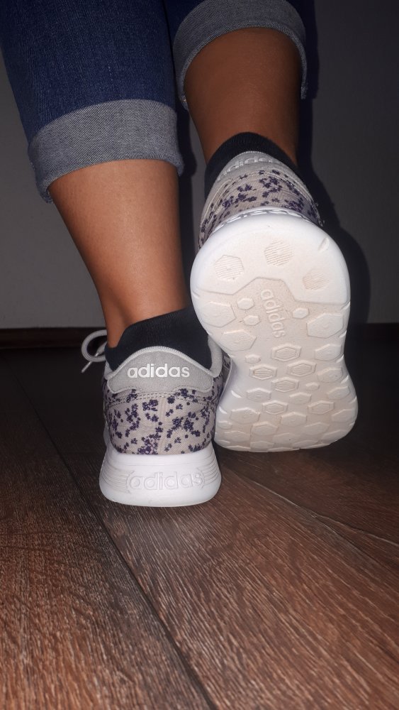 Bequeme Laufschuhe in Größe 40 von adidas!