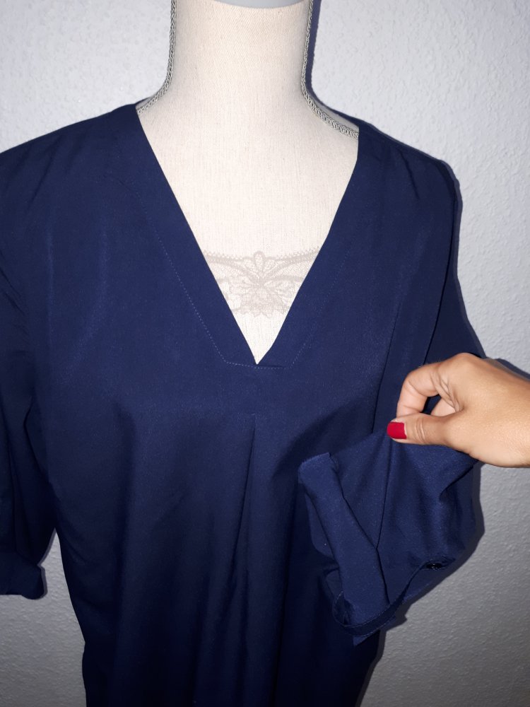 Super schönes Blusen-Shirt in Größe 46 von Ambria!