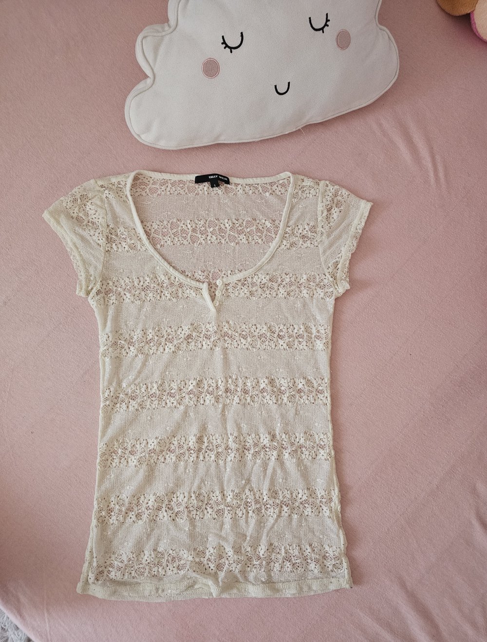 Schöne Spitzen T-Shirt in S Größe