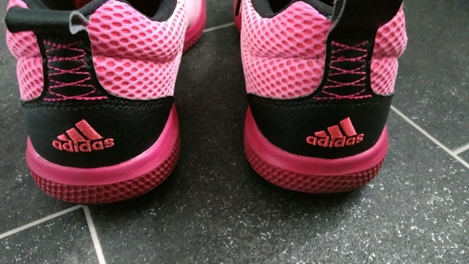 Adidas Sneaker Schuhe 38 2/3 CC Revel Bounce W Sportschuhe Gym
