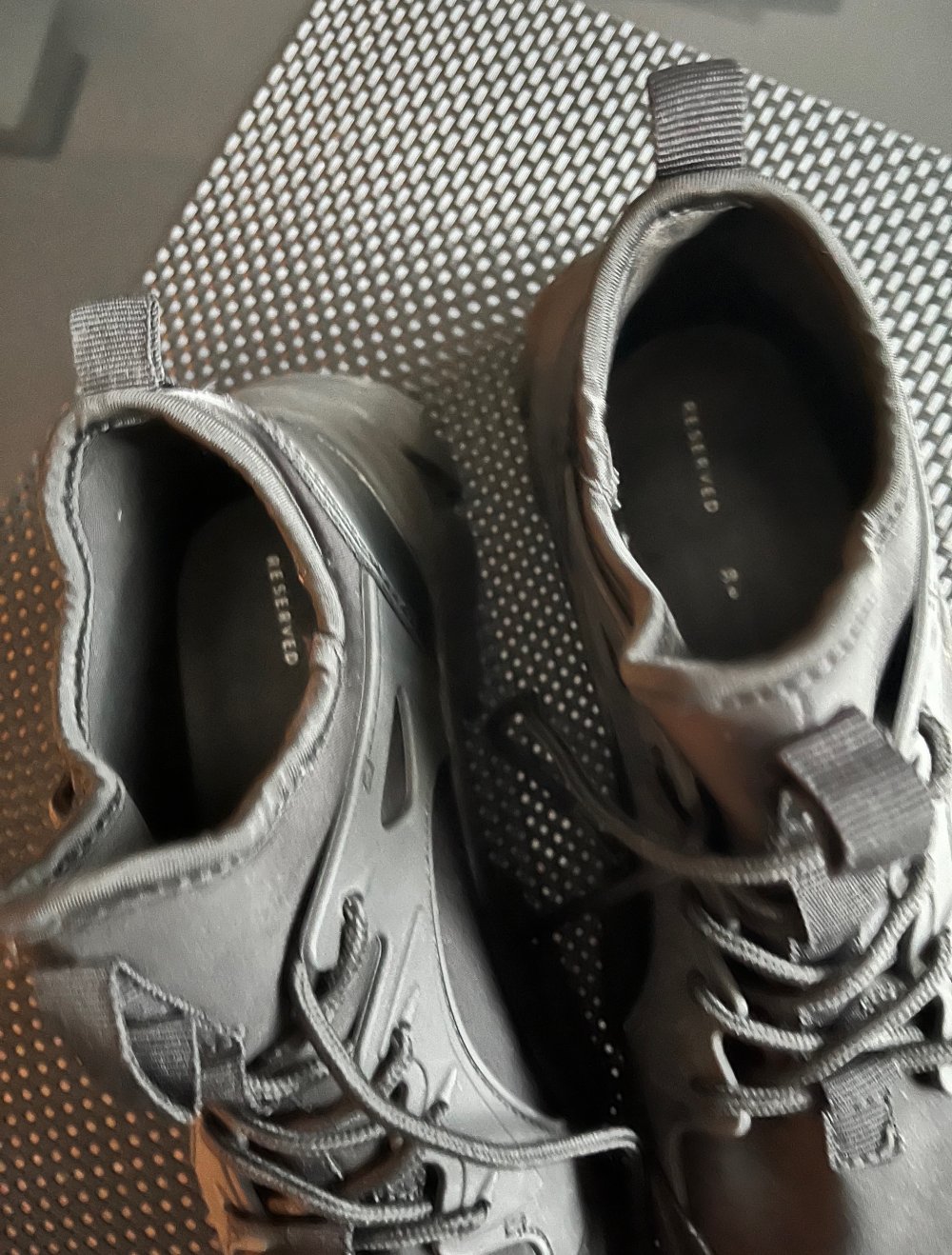Sportschuhe