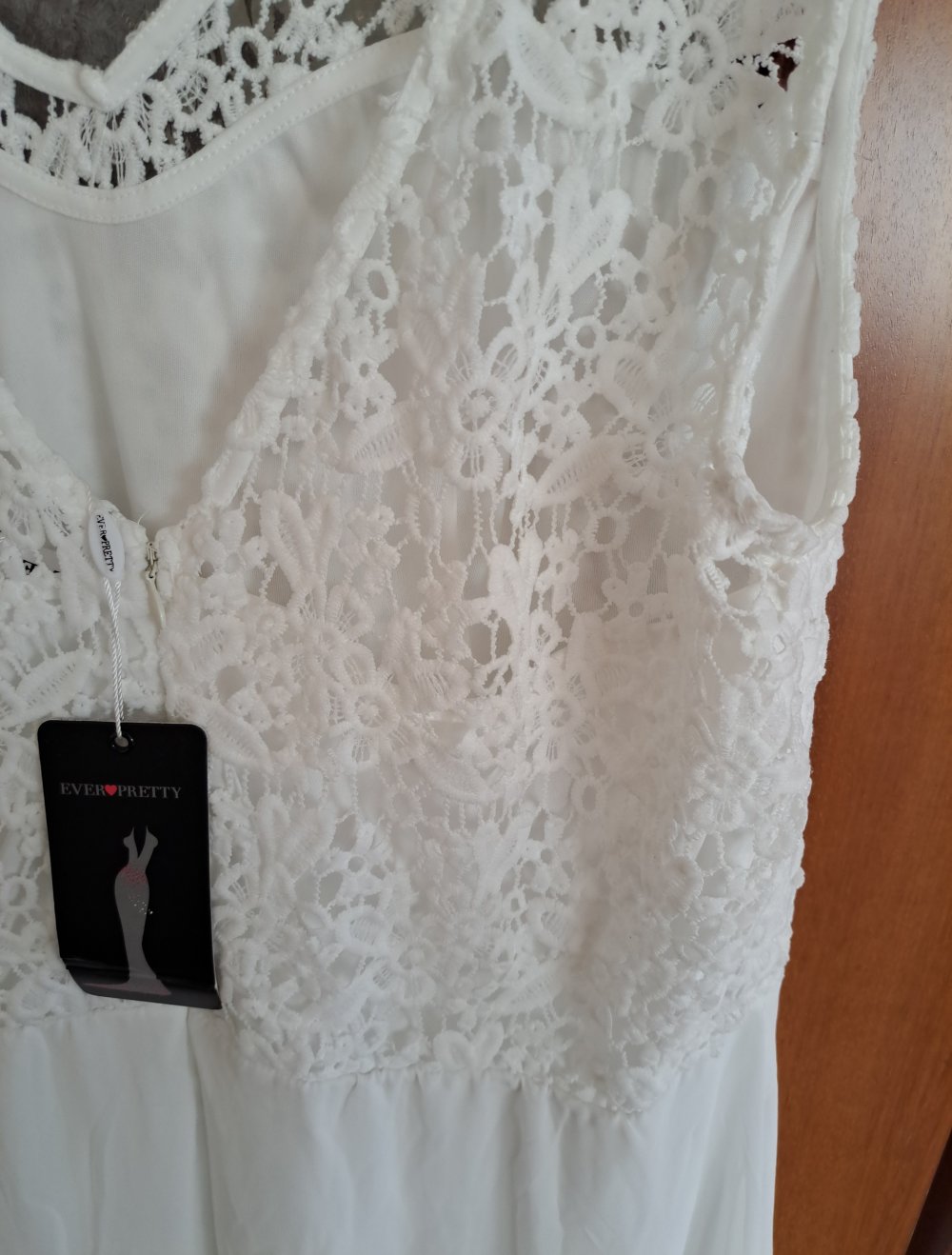 Kleid gr.9xl zu verkaufen