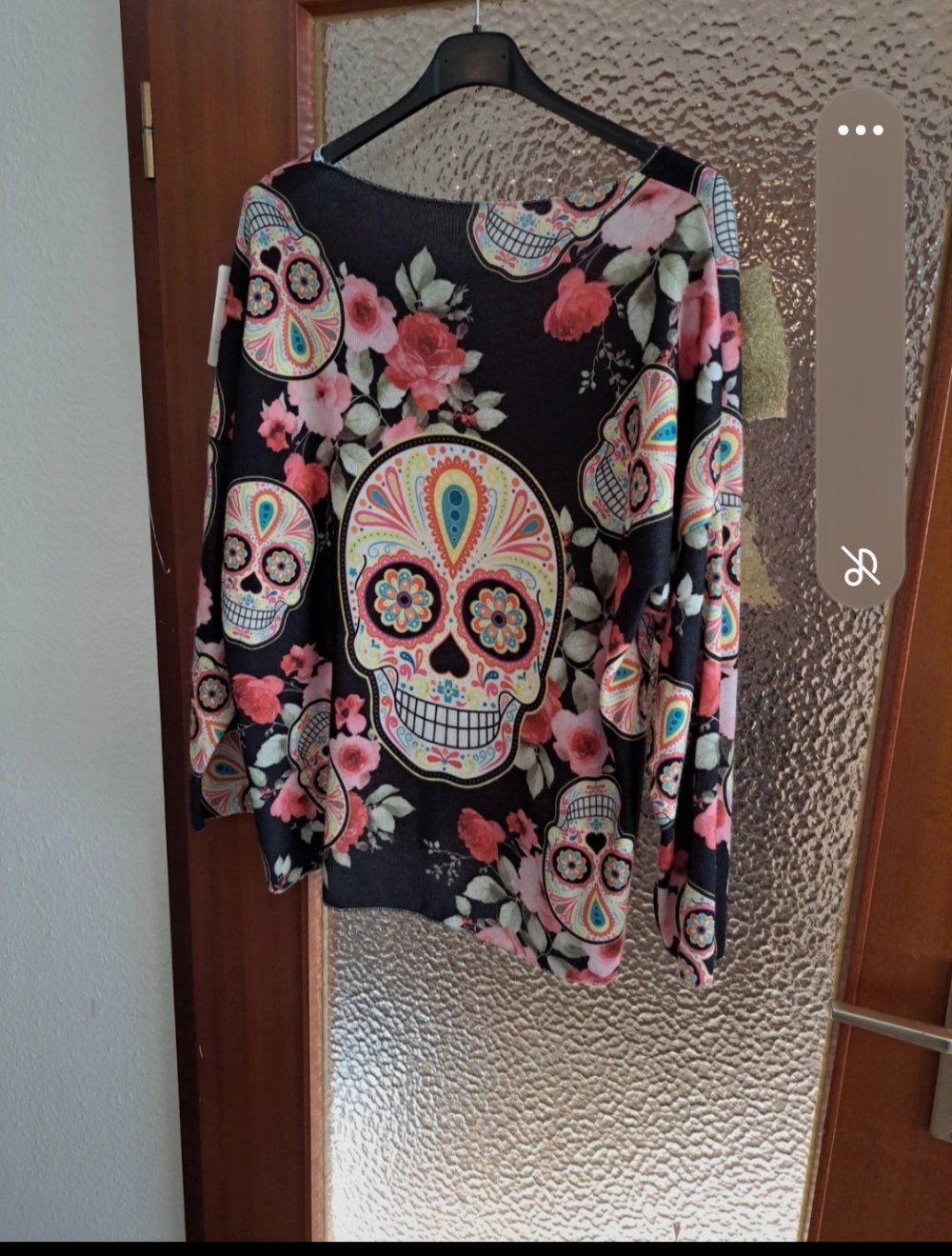 Damen Oberteil lange Ärmel gr. xxl mit Totenkopf