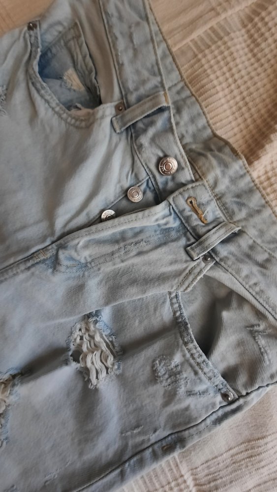 H&M Denim Destroyed Jeans Hellblau 27 Boyfriend Lowwaist