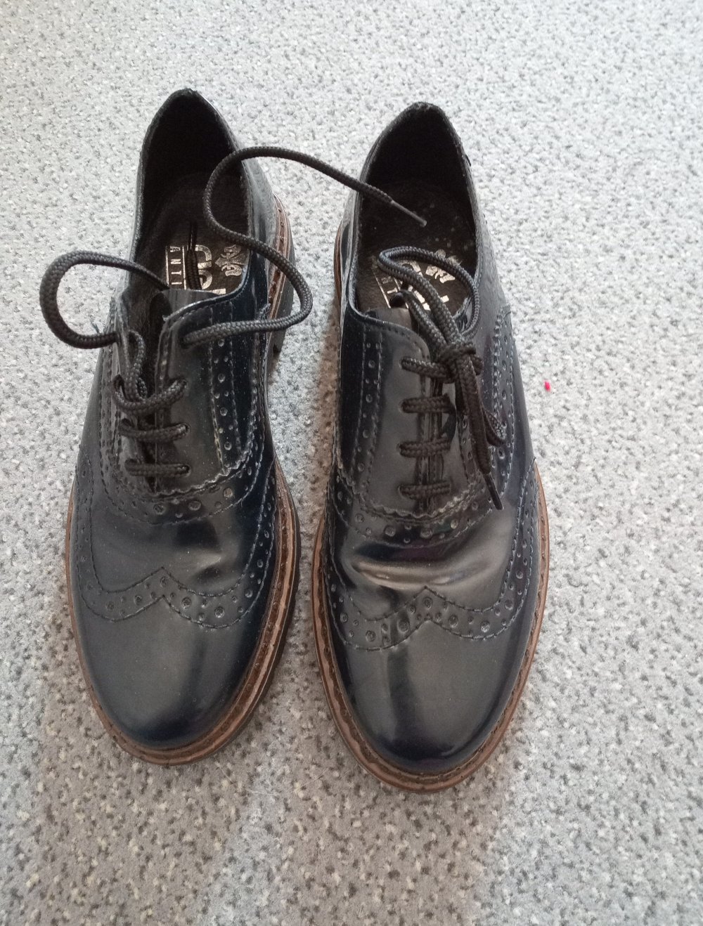 Damenschnürschuhe