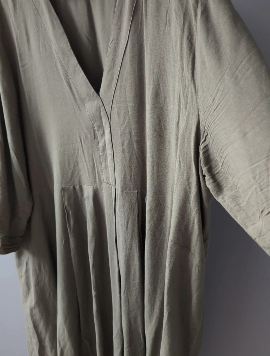 Khaki Tumika/Kleid von H&M Gr.46