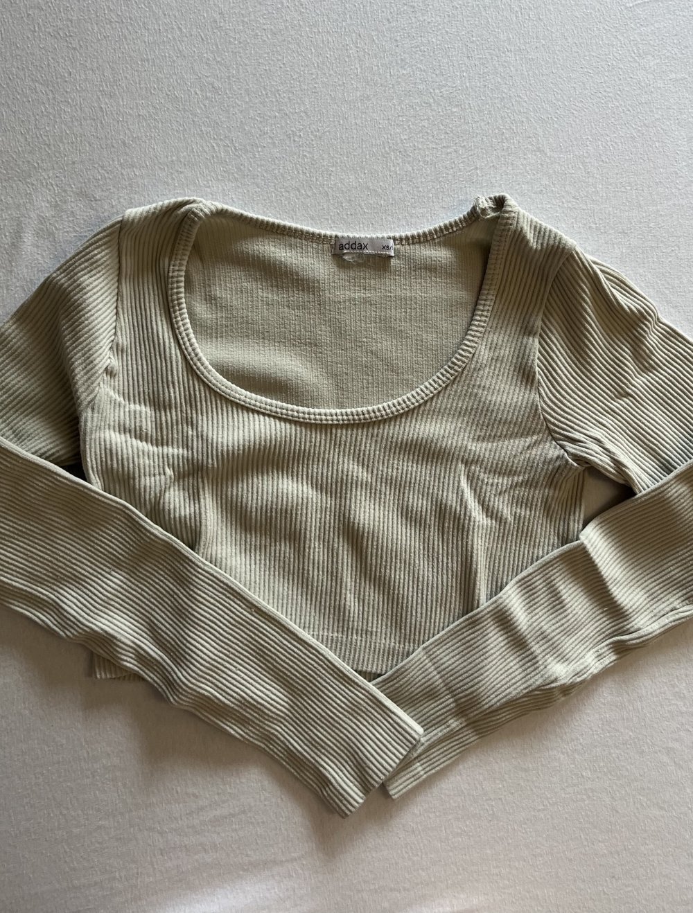 Kurzes Longsleeve beige