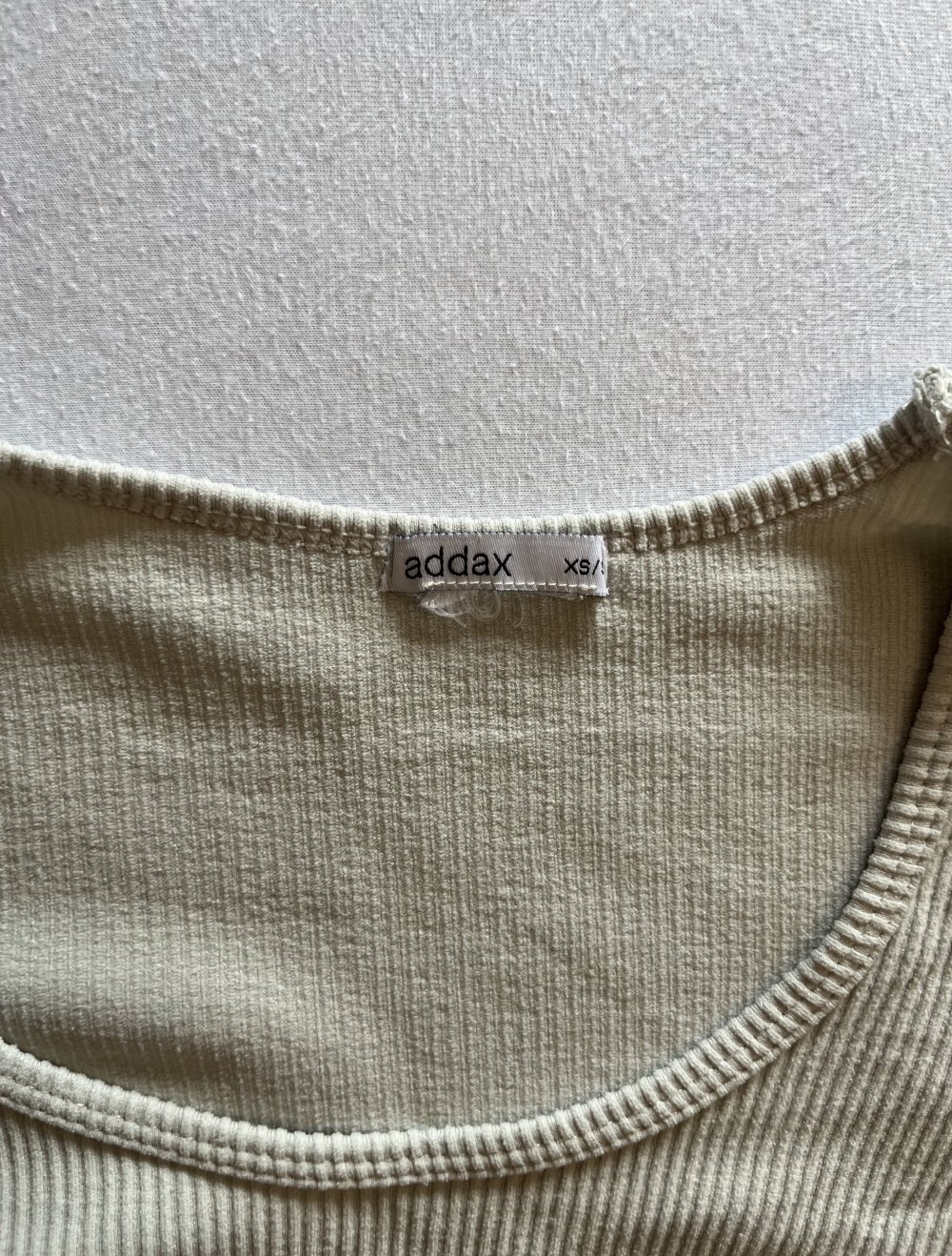 Kurzes Longsleeve beige