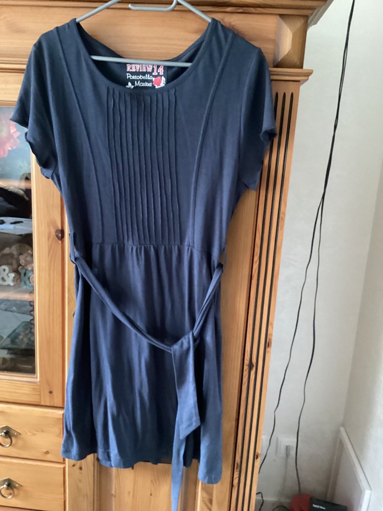 Review Jerseykleid Kleid mit Stoffgürtel  blaugrau Gr. 158 164 XS