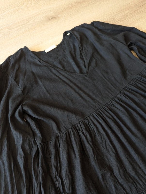 Dariadéh Kleid Sommer Freizeit mit Taschen Oversized look V-Ausschnitt leila dress black