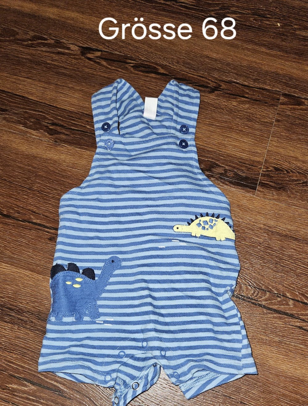 Kurze Latzhose