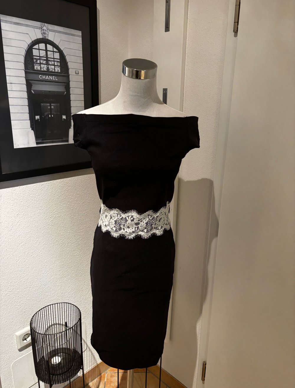 Hübsches Kleid von Paper Dolls Neupreis: 89 Euro