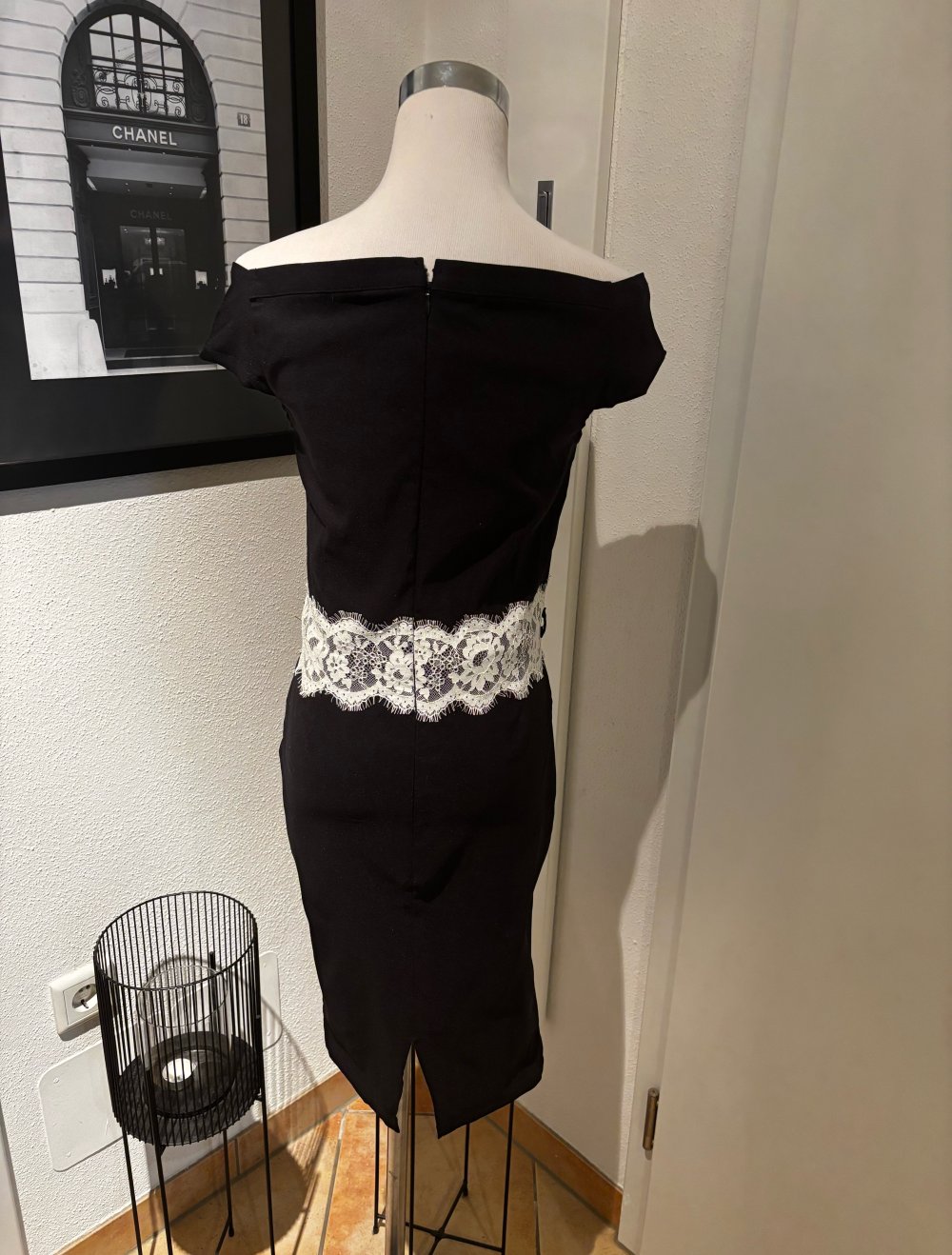 Hübsches Kleid von Paper Dolls Neupreis: 89 Euro