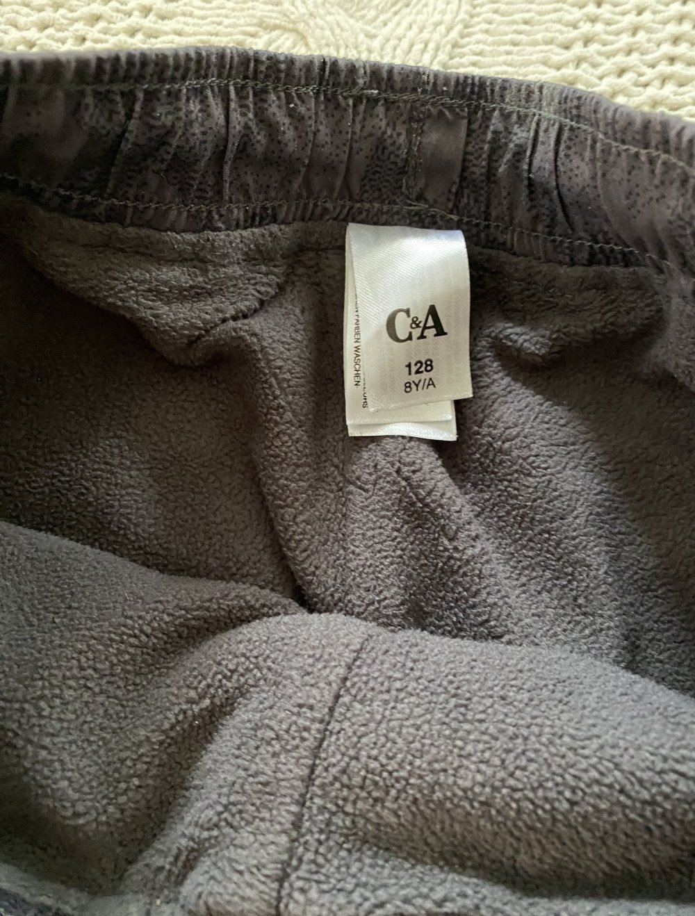 c&A Thermohose Kinder Jungen Größe 128 wie neu grau Camouflage
