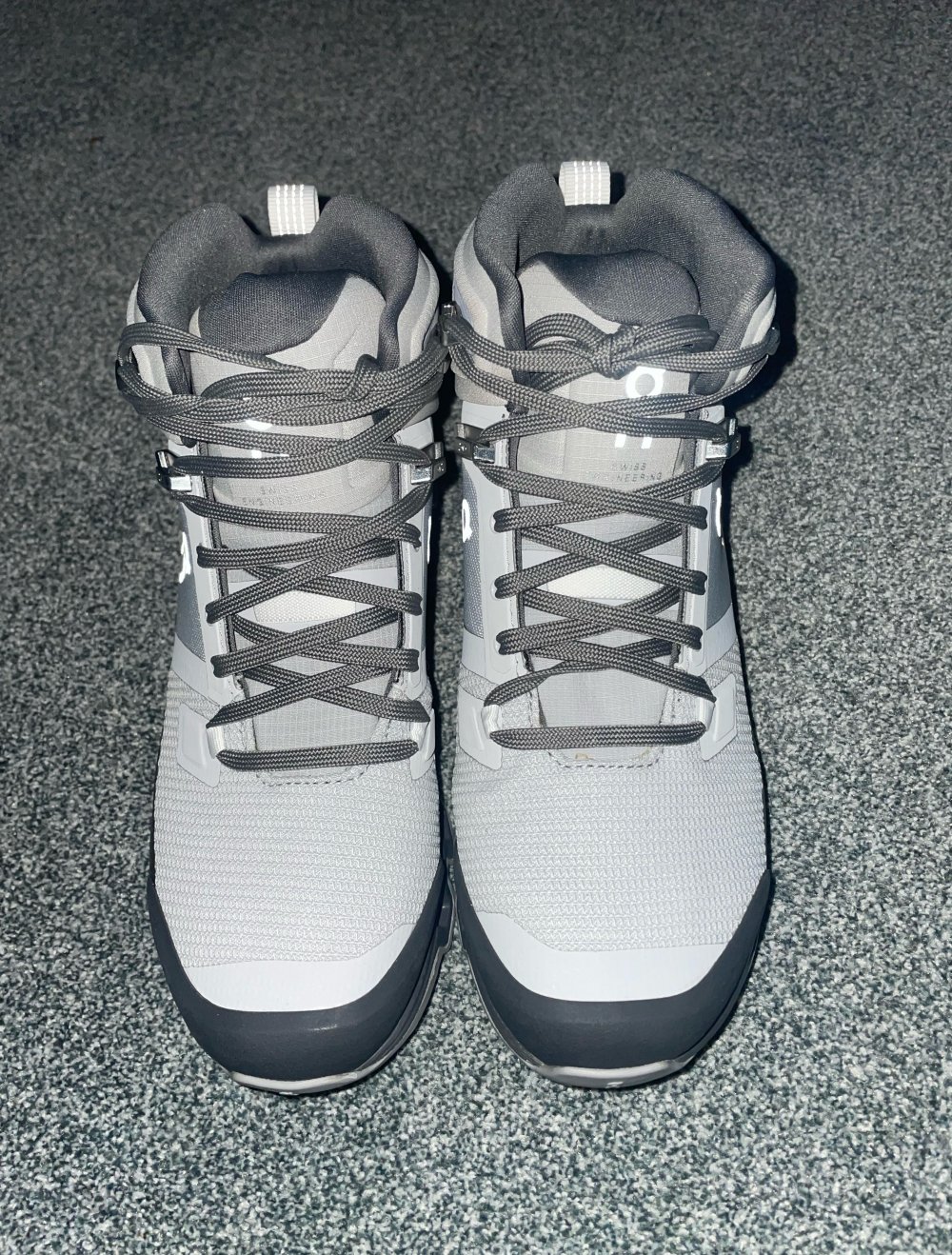 ON Cloudrock 2 Waterproof Damen Größe 37