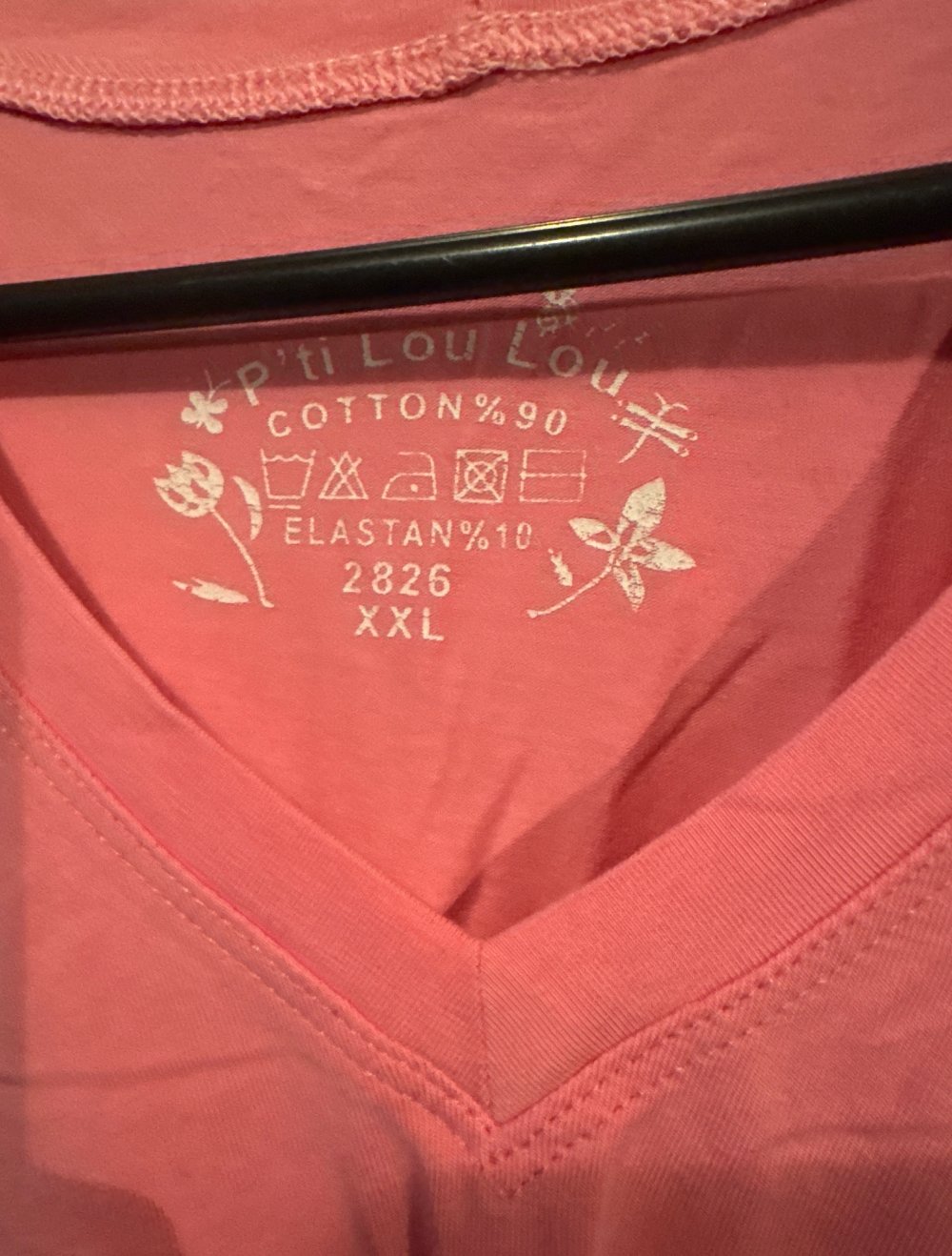 Schönes Pinkes tshirt