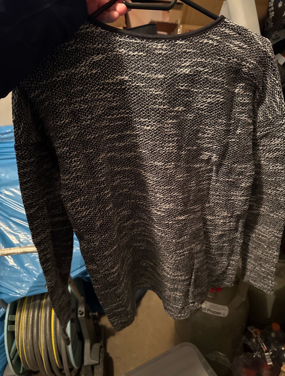 schöner dünner Pullover