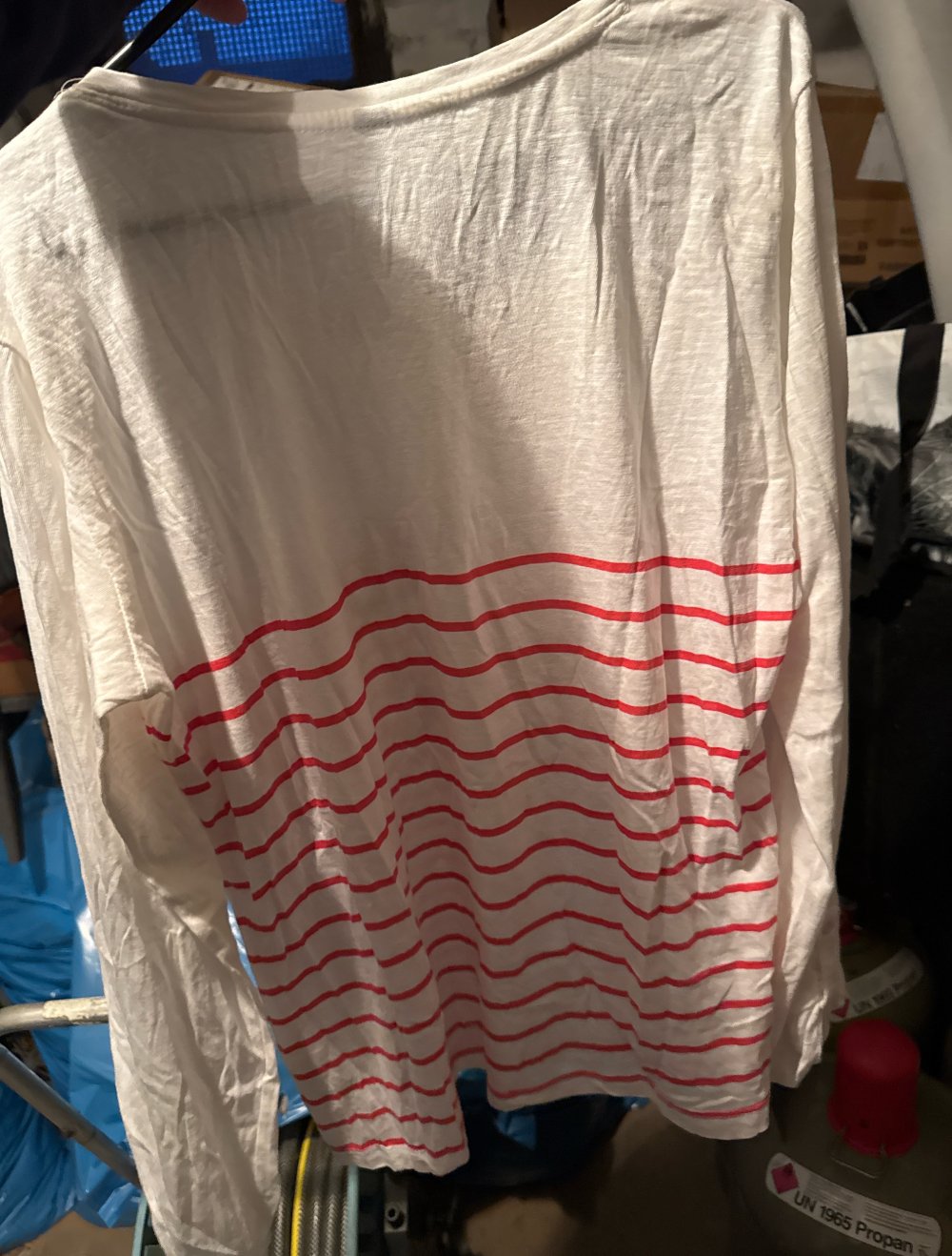 Schönes Sweatshirt mit Palietten Schrift