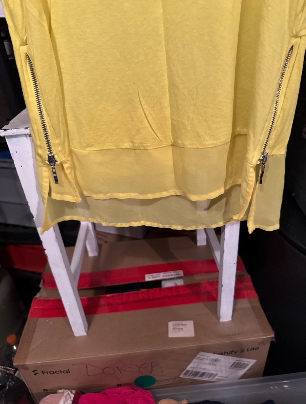 schönes Zitronen gelbes top