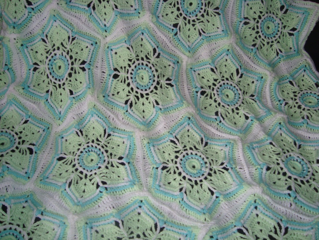 Passionsblumen-Hexagon Decke 