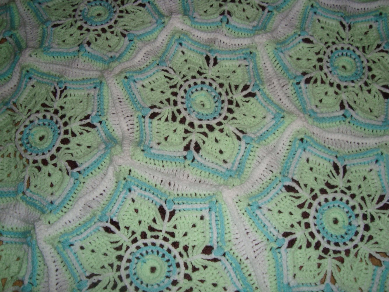 Passionsblumen-Hexagon Decke i