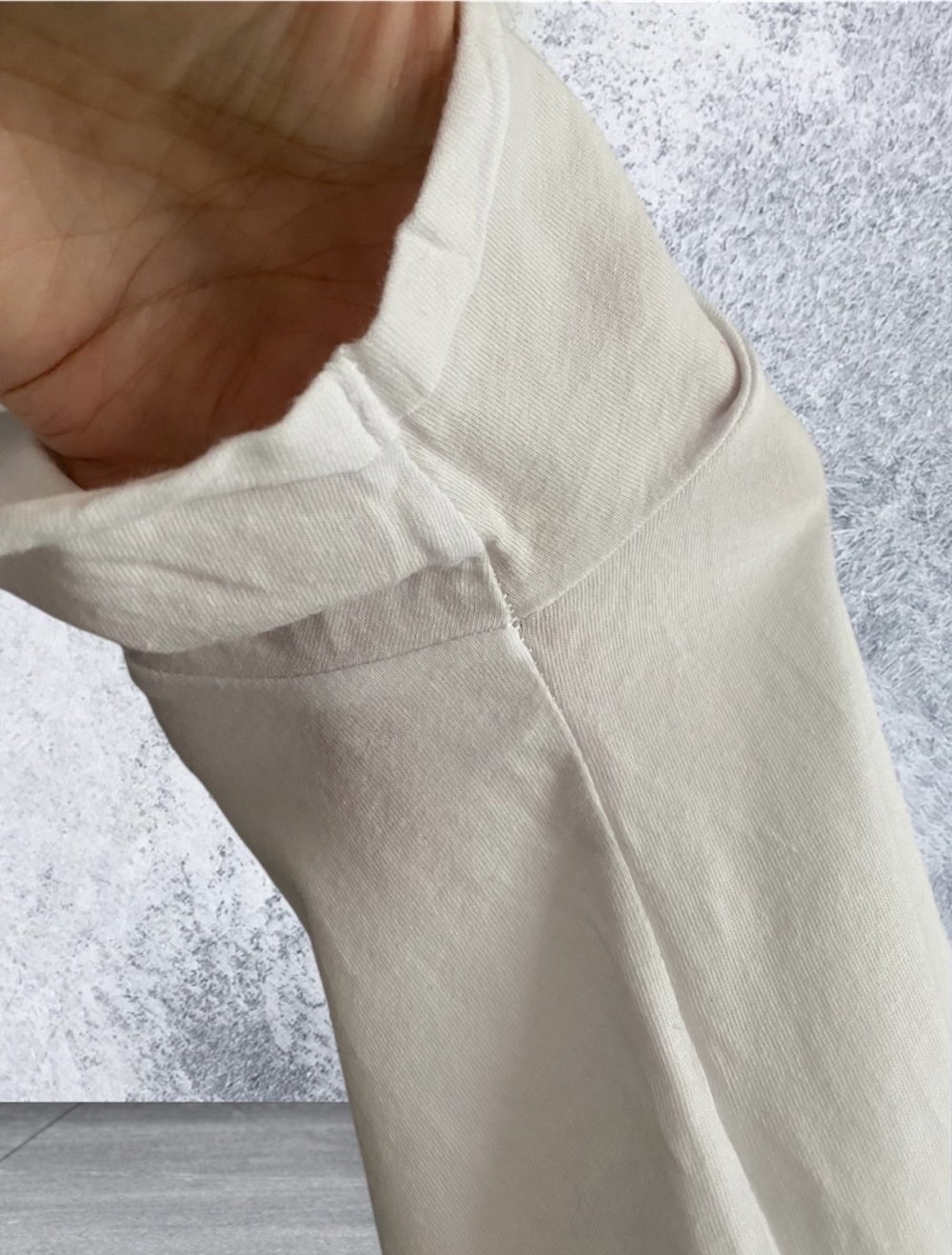 MANGO Damen T-Shirt mit Schmucksteinen in Weiß Gr.S