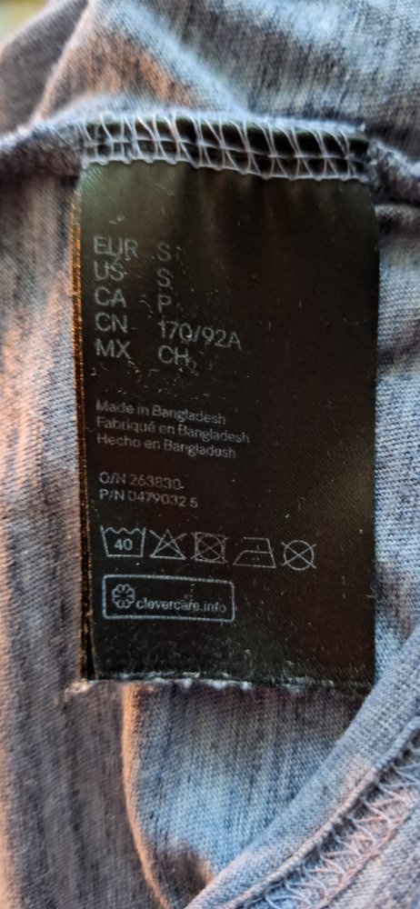 Grau meliertes T-Shirt von H&M in Größe S