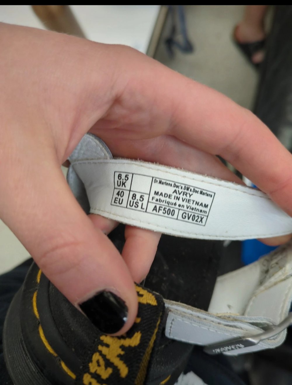 Dr. Martens Sandalen Avry 40