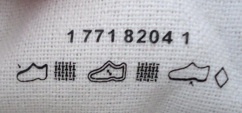 Sneaker schwarz/weiß Gr. 41 Plateauabsatz Vty