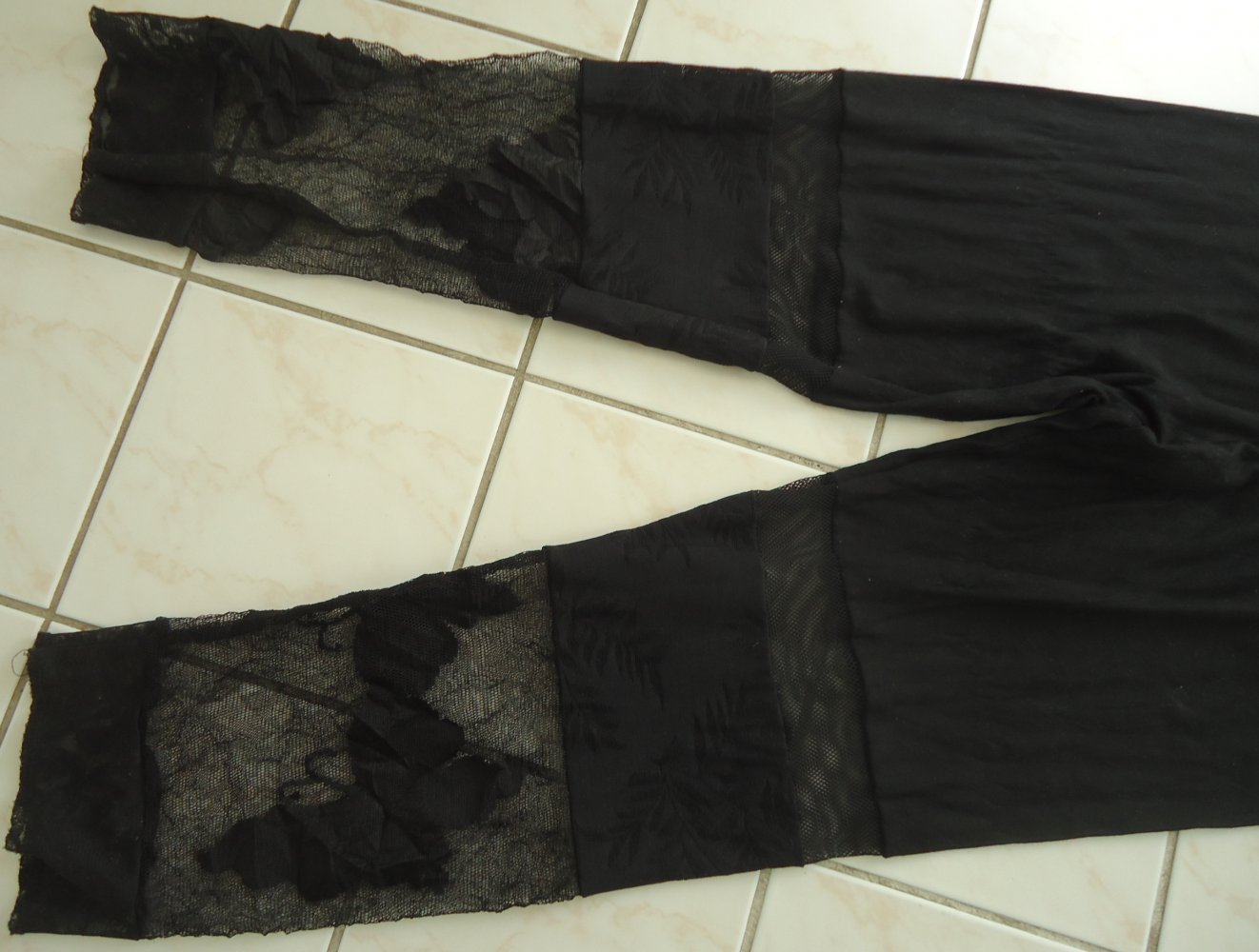 Stoffhose Leggings Gr. 36 elastischer Bund Karl Etoffe & Max Tessuti