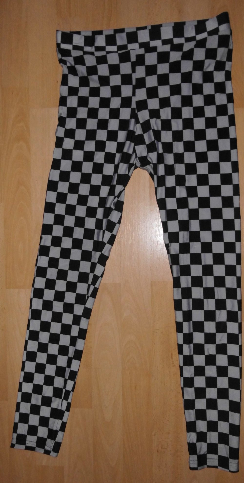 Leggings Gr. 36/M H&M Divided schwarz/silber