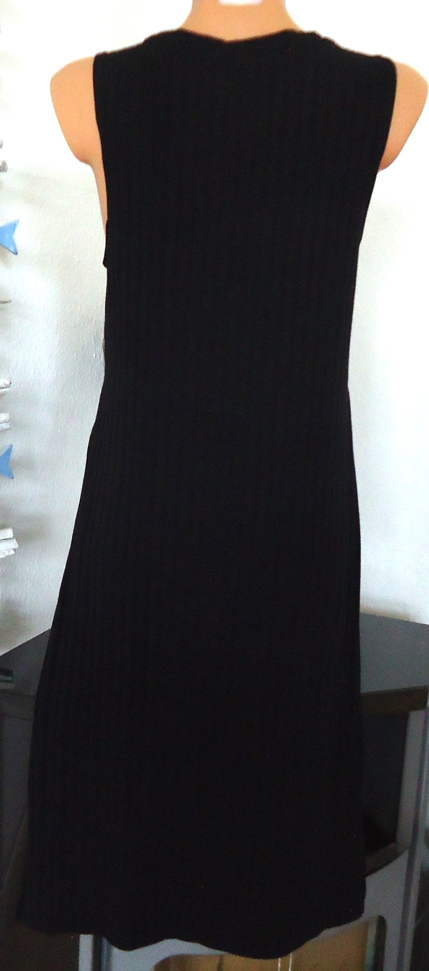 Kleid ärmellos Gr. 36/S 100 cm lang H&M Divided weit eingeschlitzt
