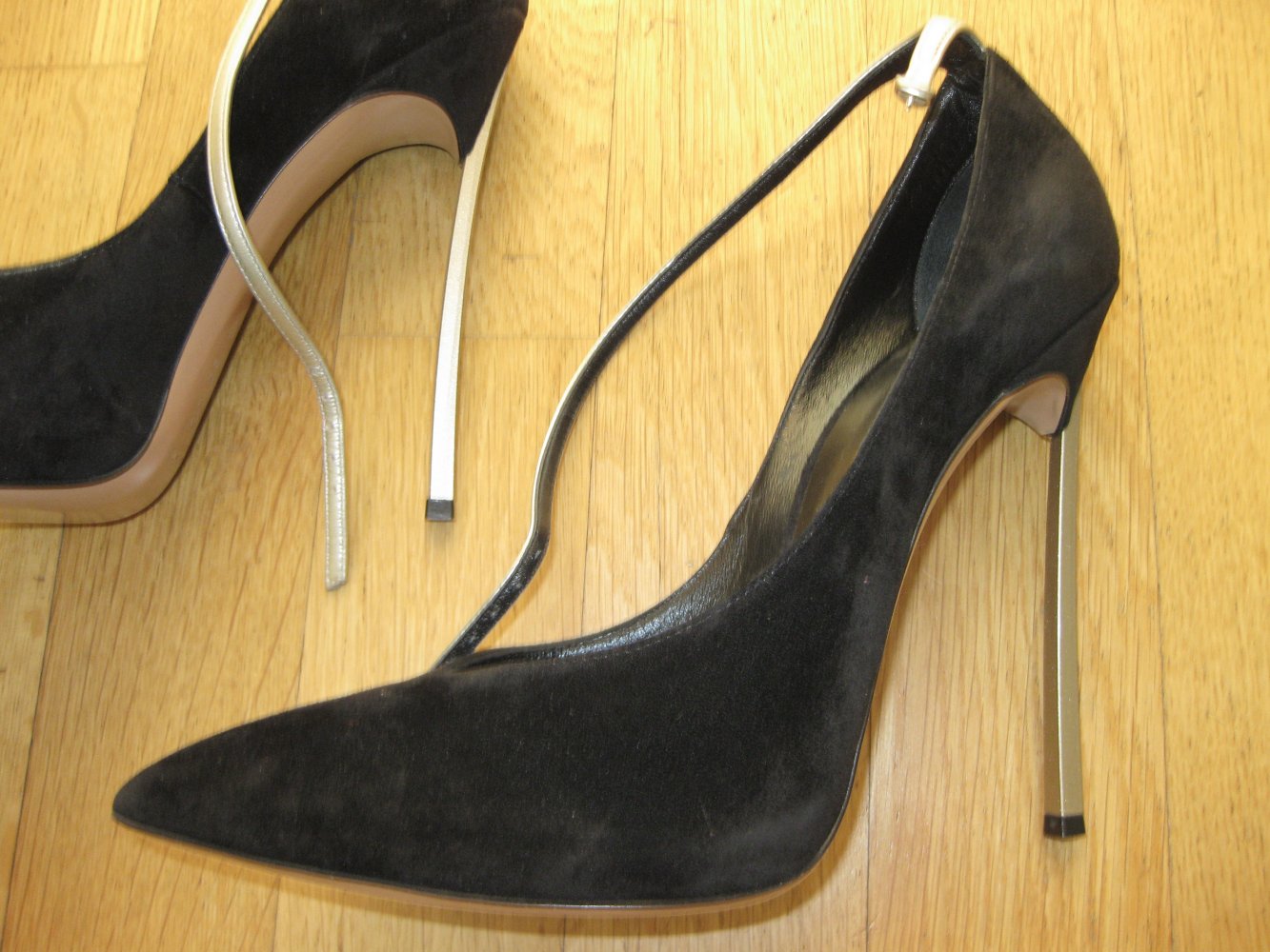 Casadei Blade High Heels schwarz Wildleder extrem Stiletto 40