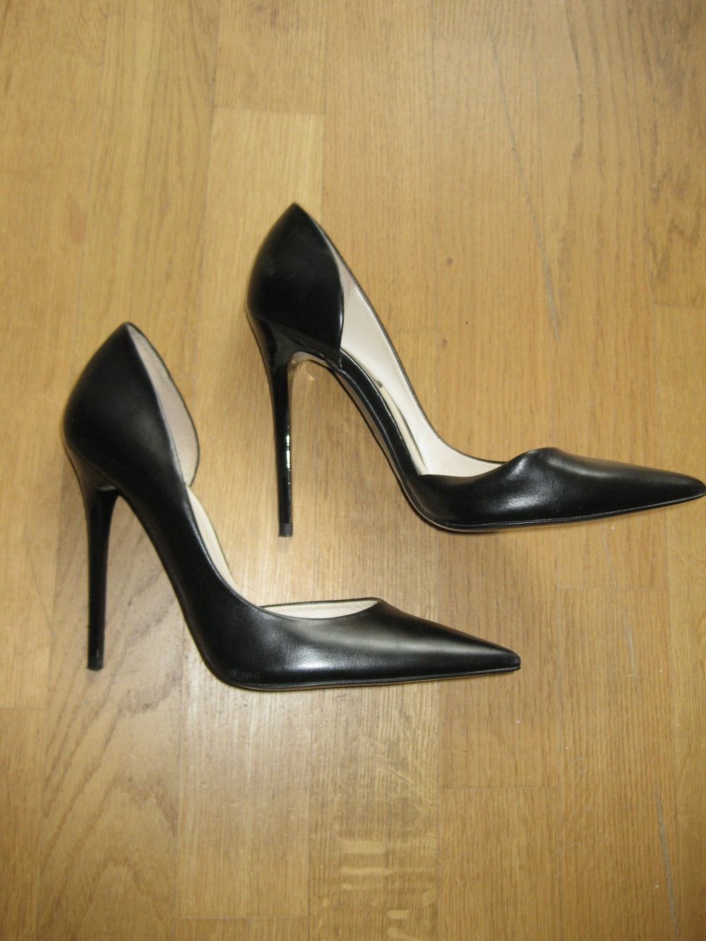 Zara High Heel schwarz Leder Cut Out D'Orsay Pumps 40