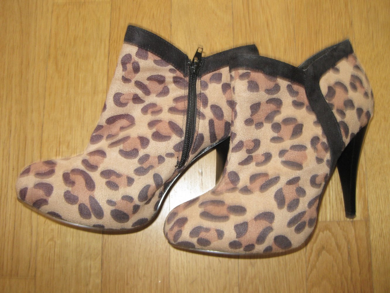 Leo Stiefeletten Pumps Stiletto sexy 40