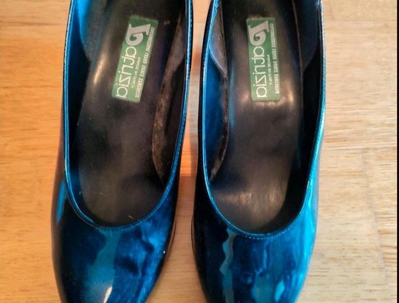 Lack Pumps Größe 40