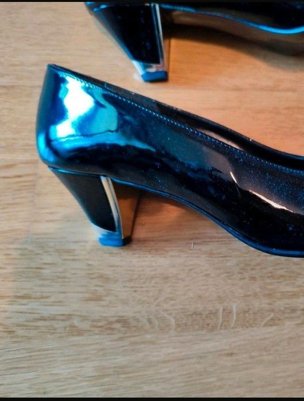 Lack Pumps Größe 40