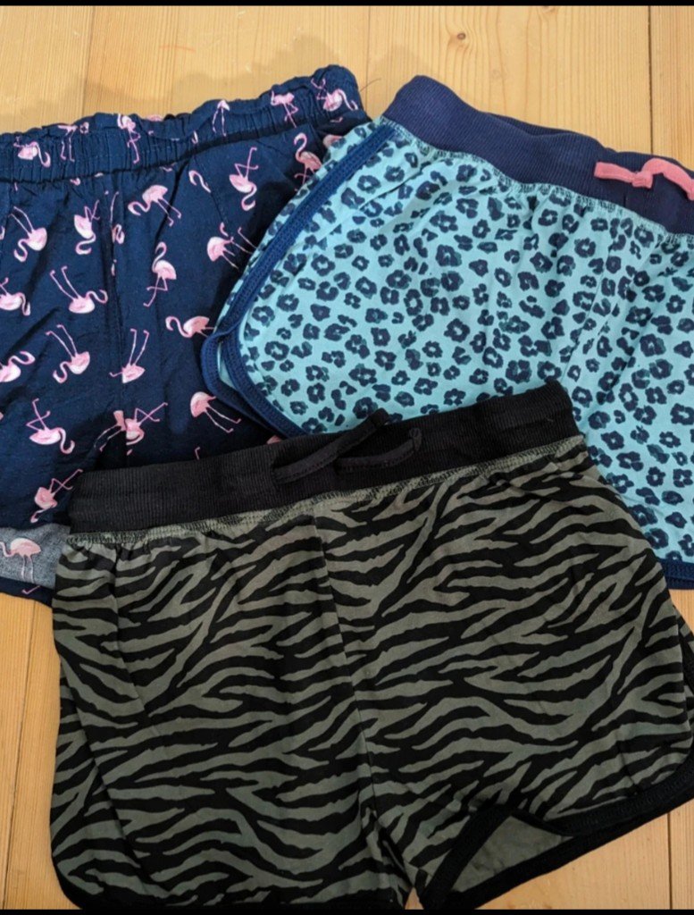 Sommer-Shorts Gr.134/140